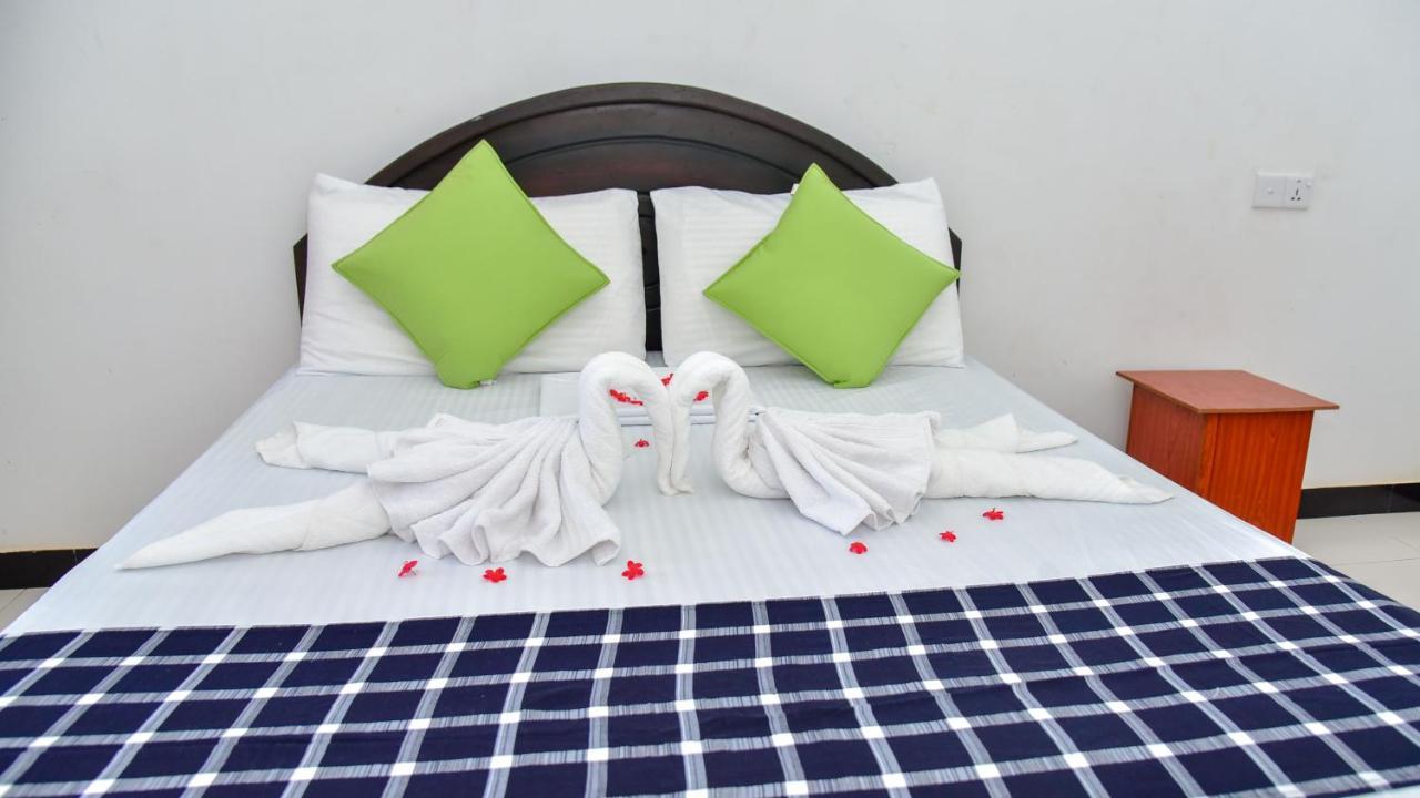 The King'S Garden Resort Dambulla Esterno foto