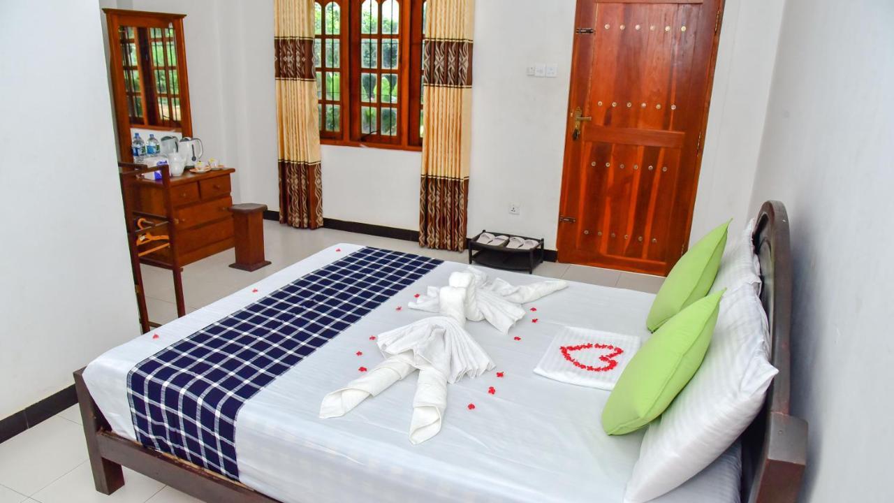 The King'S Garden Resort Dambulla Esterno foto